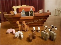 Handmade  Wood Noah's  Ark