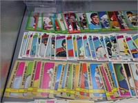 Large lot of 1970s NHL Hockey trading Cards!
