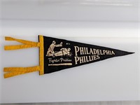 12" Vintage Fightin' Philadephia Phillies Penant
