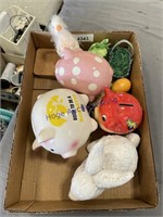 ASSORTED PIGGY BANKS, OTHER DECOR