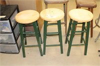 Set of 3 martching wood stools
