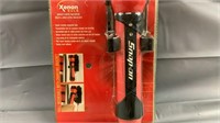2 D-cell Snap-on Rechargeable Flashlight
