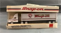 Snap-On 1/64 Scale Diecast 1995 Tractor & Trailer