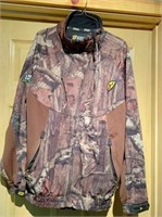 Hunting & Outdoor Gear Auction
