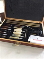 Rifle cleaning kit