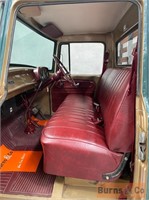 1972 International D1510 Truck