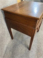 18TH CENT. WALNUT LIFT TOP DESK ON STAND