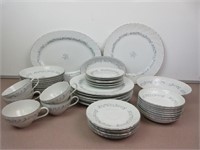 Camelot China, Service for 5