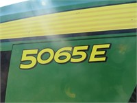 John Deere 5065E Wheel Tractor
