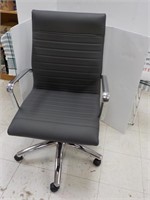 Office Chair, near new