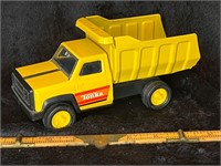 TONKA dump truck metal toy