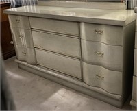 VINTAGE SAGE GREEN CHEST OF DRAWERS