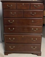 DREXEL WOOD CHEST OF DRAWERS