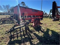 Dumas Open Farm & Heavy Equipment Auction