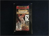 MARK MCGWIRE SPORTS ILLUSTRATED COLLECTABLE