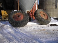 20.8 X 38" AXLE DUALS