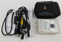 Polaroid 1532 Camera - Like New
