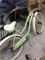 Ladies green Huffy bicycle
