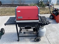 WEBER GAS GILL AND TANK