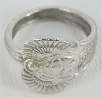 Sterling Silver Ring - 4.1 grams, Size 8