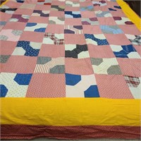Feedsacks, Fabric, Quilts Auction