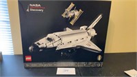 Lego NASA Space Shuttle Discovery 10283