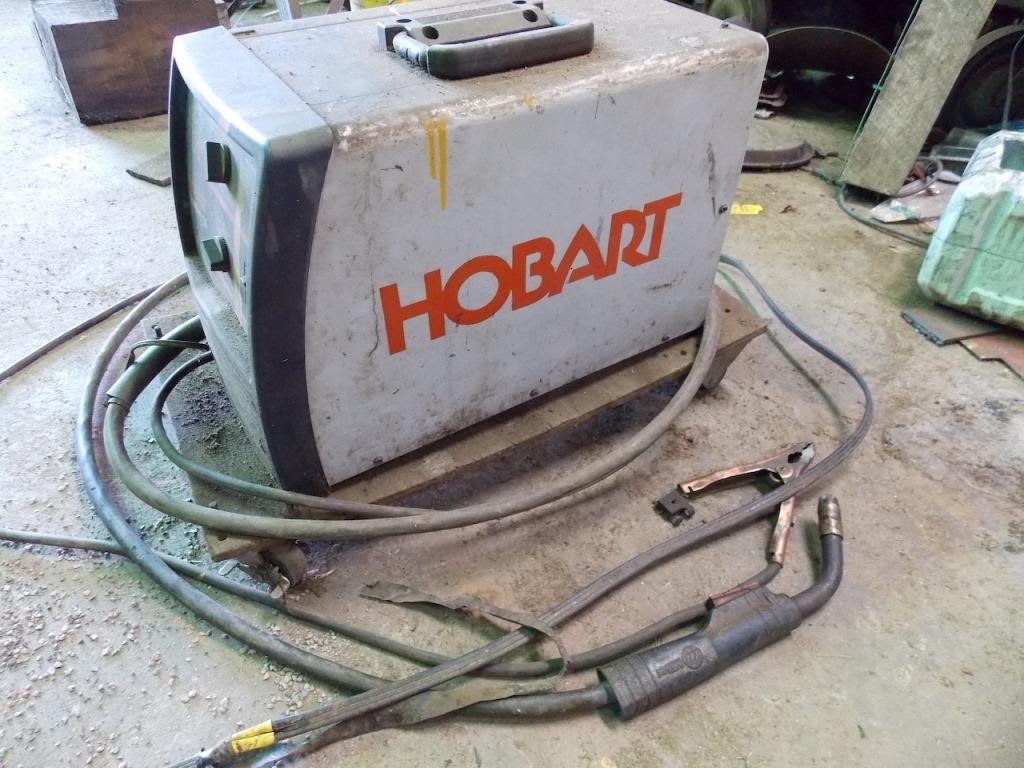 Hobart Handler 135 Wire Feed Welder | United Country Online Real Estate ...