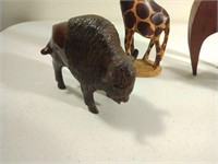 HAND CARVED ANIMALS