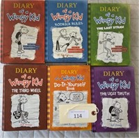 (7) Books "Diary of a Wimpy Kid" series