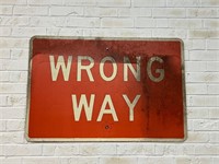 Large wrong way sign