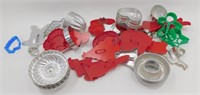 Cookie Cutters & Tins
