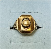 Academy of Notre Dame 10k Gold Ring, size 6.5