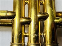 CJ Conn USA Trumpet in Case, Great Condition ,