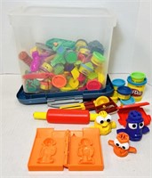 Play-doh Set, Lots of different pieces, Some