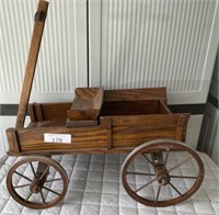 Model Wooden Buckboard Wagon
