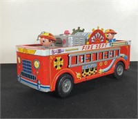 TIN TOY FIRE ENGINE