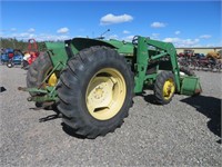 John Deere 2955 Wheel Tractor