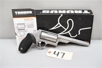 (R) Taurus "The Judge" .45 Colt/410 Gauge Revolver
