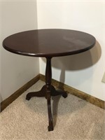 Plant Stands and Drop Leaf End Table