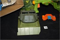 Ninja Turtle Airship toy; Plastic pieces