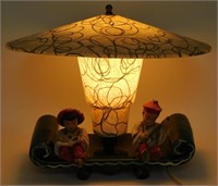 * Japanese Table Lamp with 2 Sitting Figures