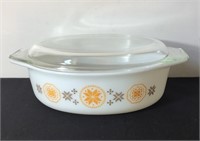 PYREX TOWN AND COUNTRY CASSEROLE