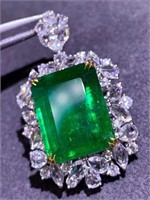 12ct natural emerald pendant in 18k yellow gold