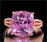 5.6ct purple spodumene ring 18k gold