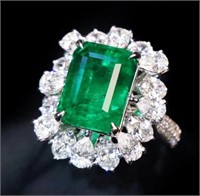 4.5ct Colombian Emerald Ring in 18k Yellow Gold