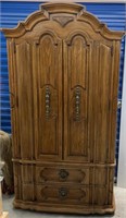 VINTAGE WOOD CLOTHING ARMOIRE