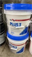 Plus 3 joint compound 2 buckets