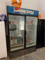 Pepsi Cooler (commercial store style)