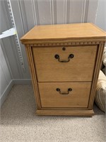Oak 2-Drawer Filing Cabinet