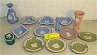 10 PCS WEDGEWOOD MIXED COLORS GREEN,BLUE,PINK